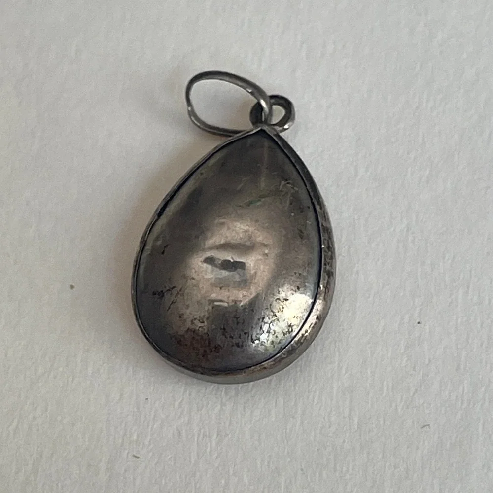 N/A intaglio glass